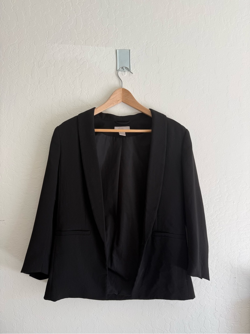 H&M Black Open Front Blazer - 3/4 Sleeves
